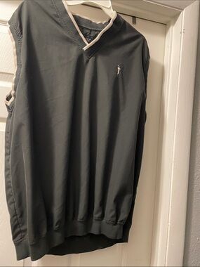 Men's Black Sleeveless V-Neck Sweater Vest - Golf Embroidered